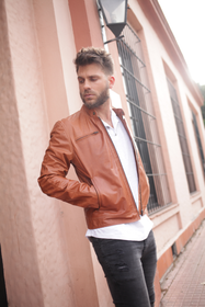 GGL Toscana by PAKARI