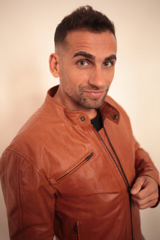 GGL Toscana by PAKARI